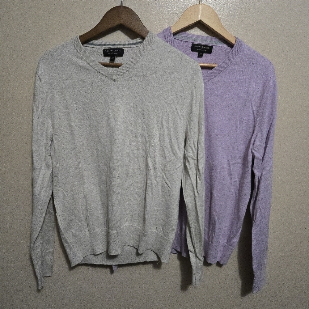 Banana Republic Men's Premium Luxe Yarn V-Neck Sweaters Bundle of 2